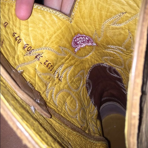 Cowgirl Boots! - Picture 4 of 7